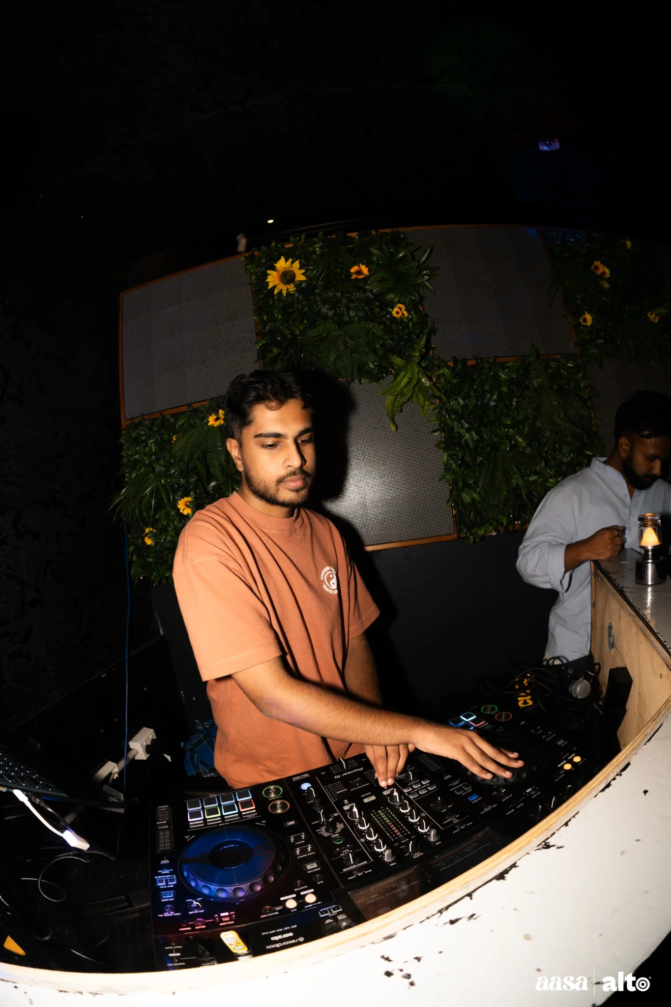 DJ Bhargav focused on the controller at a Cultura event